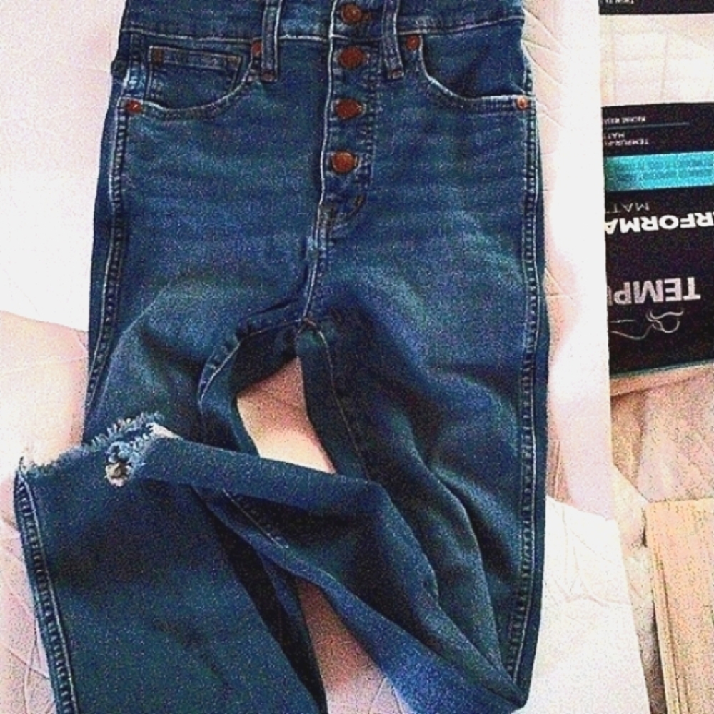 Madewell 10 High Rise Skinny Button Fly Raw Hem.jean